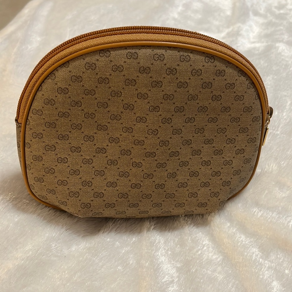 Vintage Gucci monogram leather cosmetic bag